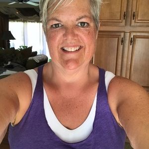 Meet your Posher, Suzette